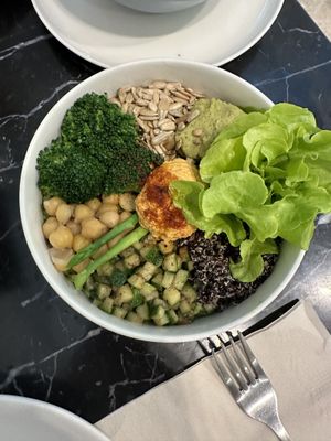 Delicious bowl  at Broccoli Revolution - Charoenkrung in Bangkok