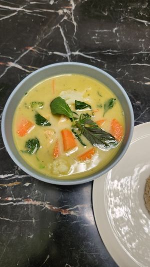 Thai Green Curry at Broccoli Revolution - Charoenkrung in Bangkok