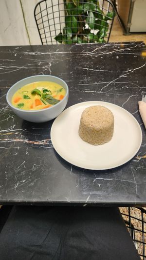 Thai Green Curry at Broccoli Revolution - Charoenkrung in Bangkok