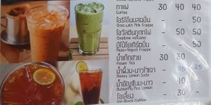 drinks at Flying Vegetable in Pattaya