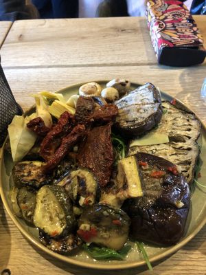 VeganAntipasti plate   at Pinsa Manufaktur in Stuttgart