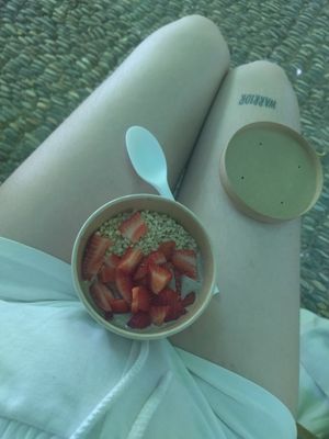 Bowl "hazelnut" (5€) at Wild Souls in Athens