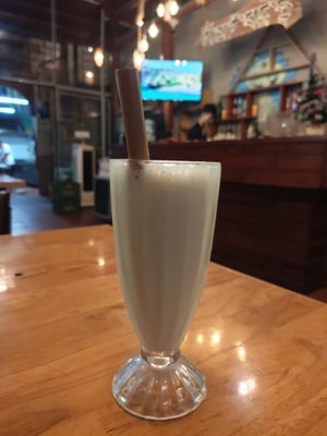 Pineapple lassi #Veganuary at Buddha Belly in Ninh Binh