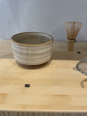You can also buy chawans and bowls   at Soi & Co in Berlin