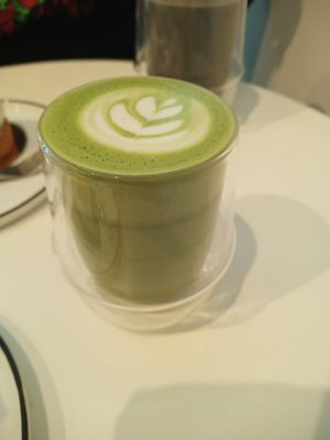 Matcha latte at Soi & Co in Berlin