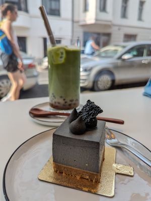 Black sesame cheesecake at Soi & Co in Berlin