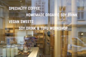 Vegan Cakes and vegan Speciality Coffee at Soi & Co in Berlin