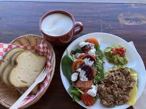 Jackfruit plate, gluten free bread and a lovely oat milk chai 😋  at The Cardinal Herbs Teas and Spices in Honokaa