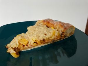 Pizza hawaiana at Vegan For The Animals Food in Bogota