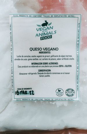 Queso vegano excelente para preparar buñuelos y arepas🍩 at Vegan For The Animals Food in Bogota