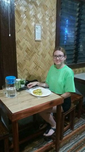 Vegetable curry for lunch😘 at B-Belle's Vegetarian Cuisine in El Nido