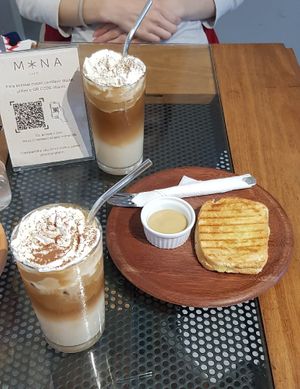 Cheese* toast and coffee milk shake at Mona Café in Belo Horizonte