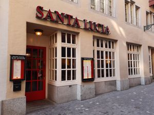 Exterior in old town at Santa Lucia - Niederdorf in Zurich