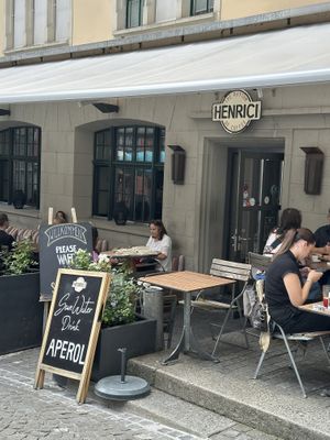 Outdoor terrace  at Cafe Henrici in Zurich
