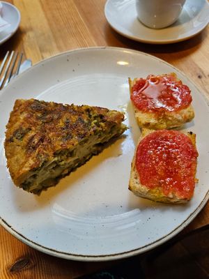 Asparagus quiche at The Vegan Corner in Barcelona