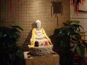Buddha statue at Yi Xin Vegetarian - Tianhe District in Guangzhou