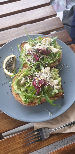 Smashed avacado at The Yoga Place Cafe in Blacksmiths