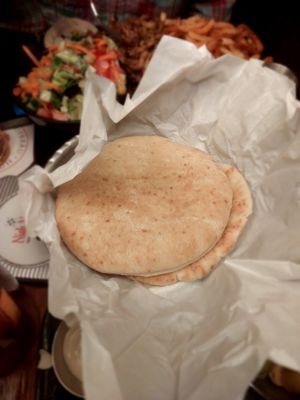 Pita bread at Nish Nush in Cologne