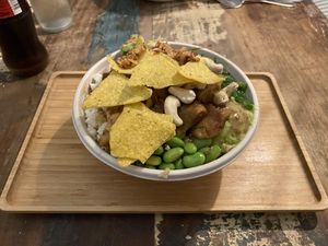   at Surfside Poke in Liege