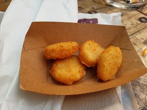 Nuggets not as great as last time (similar to the ones from the shops) at Las Vegan's - Kazinczy 11 in Budapest