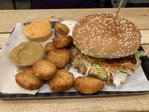 Pulled pork burger and nuggets  at Las Vegan's - Kazinczy 11 in Budapest