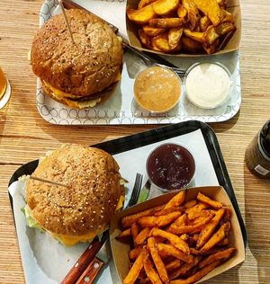  at Las Vegan's - Kazinczy 11 in Budapest