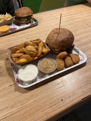Lord seitan with steak fries, chicken nuggets, garlic mayo and “honey” mustard sauces   at Las Vegan's - Kazinczy 11 in Budapest