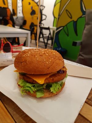 Seitan burger at Las Vegan's - Kazinczy 11 in Budapest