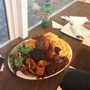 Sharing platter at Eat Of Eden - Clapham Park in South West London