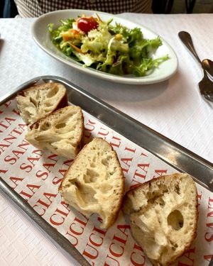 Menüsalat mit Brot  at Santa Lucia in Schaffhausen