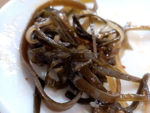 Seaweed appetiser at HUI KITCHEN in Santiago De Compostela