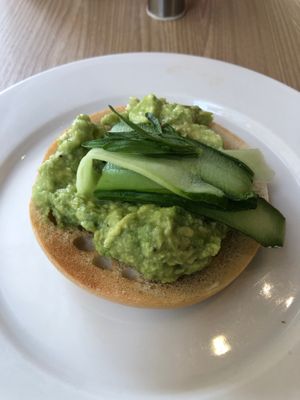 Avocado bagel at Circle - Business Bay in Dubai
