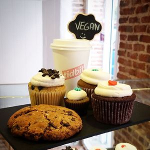 Vegan Cupcakes, Vegan Cookies, Vegan Drinks at Tidbit in Madrid