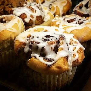 Vegan Cinnamon Rolls at Tidbit in Madrid