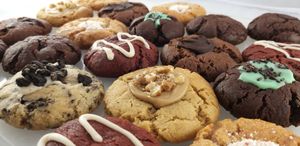 Hay varios tipos de galletas caseras veganas! at Tidbit in Madrid