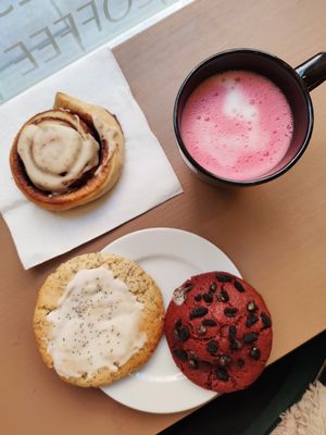 breakfast at Tidbit in Madrid