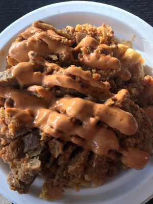 Mac N’ Cheese bowl with chicken & chipotle sauce. OMG at Eat Love in Fountain Valley