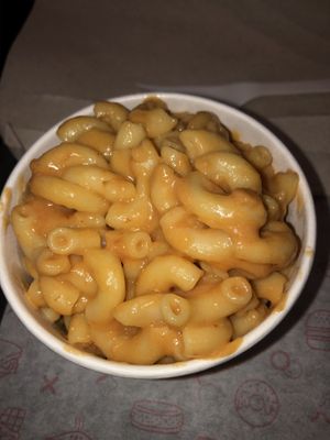 Macaroni at Eat Love in Fountain Valley