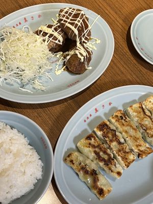 Close shot of vegan karaage  at Izakaya Masaka in Tokyo