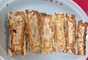 Gyozas we ordered as a side dish at Izakaya Masaka in Tokyo