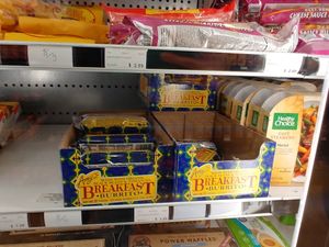 Burritos 🌯 at Village Store in Yosemite Valley