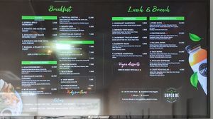 Menu (not everything is available at all times) at Super Be Juicery in Marbella