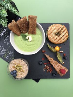 Sunday brunch special at Super Be Juicery in Marbella