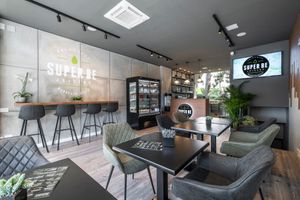 Inside Super Be Juicery at Super Be Juicery in Marbella