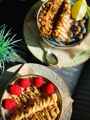 Smoothie bowls at Super Be Juicery in Marbella