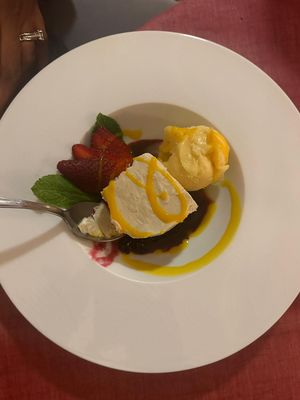 Raw cheesecake  at Tedone in San Sebastian