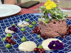 Babarrun patea  at Tedone in San Sebastian