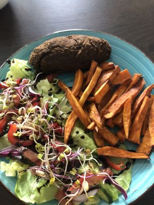 devolaj at Wat Kam Chu in Gdynia