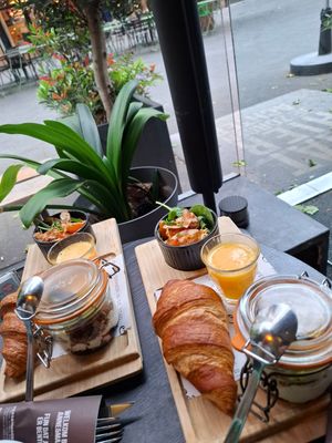 Vegan brunch formula at Anne&Max in Rotterdam