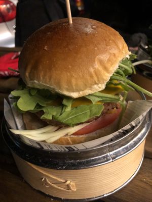 AMAZING Cheese burger at Kiiro Burger in Berlin